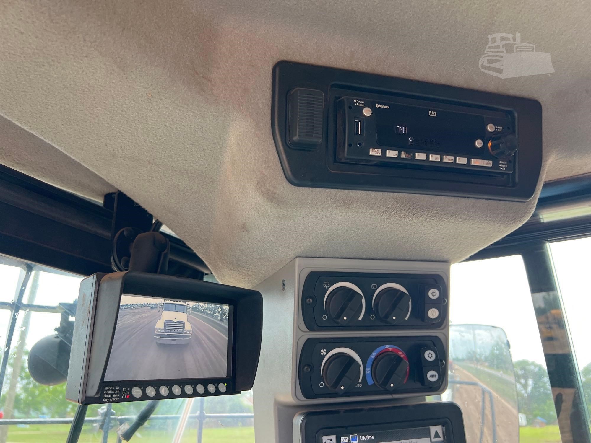 2022 CATERPILLAR 966M XE Wheel Loader