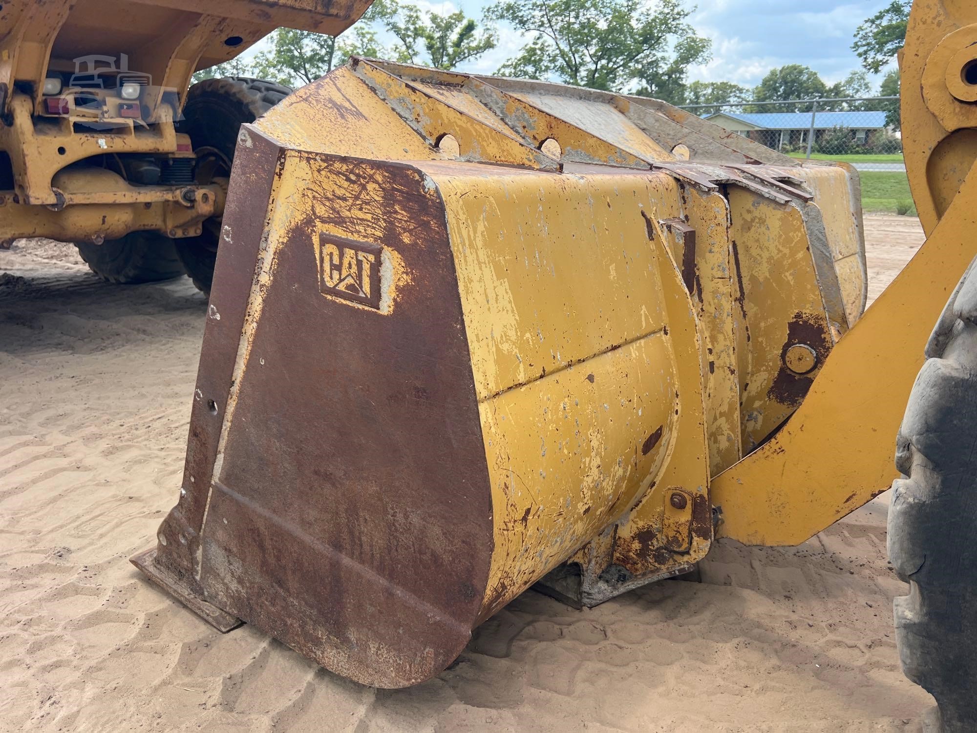 2006 CATERPILLAR 966H Wheel Loader