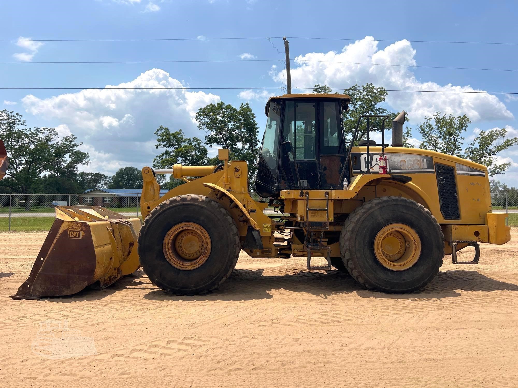 2006 CATERPILLAR 966H Wheel Loader